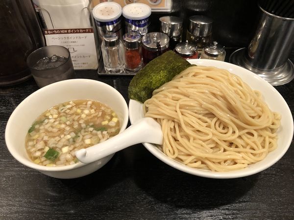 「塩つけ麺(特盛)」@大勝軒 まるいち 新宿店の写真