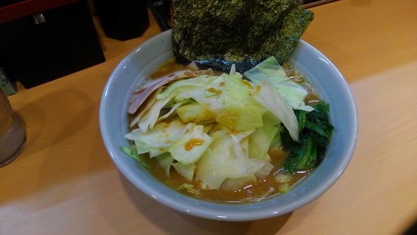 「キャベツラーメン」@横浜家系ラーメン 家家家 石神井公園店の写真