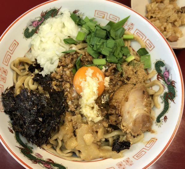 「台湾まぜそば」@まぜそば油そば専門店 雷音の写真