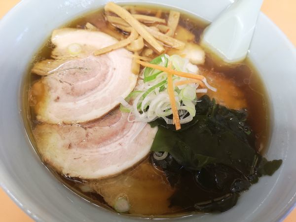 「正油チャーシューメン」@純手打ちラーメン まことやの写真
