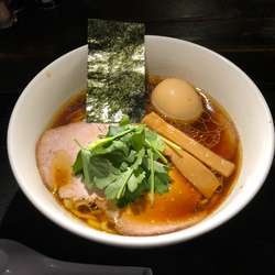 味玉チャーシュー麺