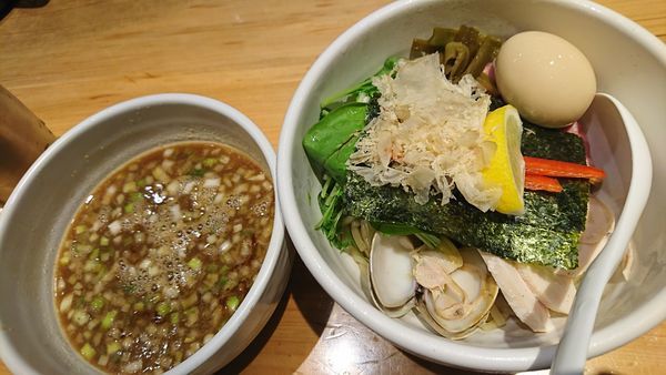 「特製鶏と蛤の濃厚つけ麺(1180円)」@Ginza Noodles むぎとオリーブの写真