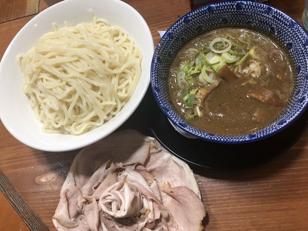 「コクつけ麺＋大盛（無料）＋花びら」@長尾中華そば 東京神田店の写真