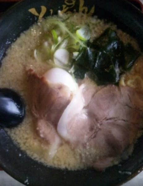 「ラーメン醤油」@豚骨ラーメン専門店 とんちゃん 鎌ヶ谷店の写真