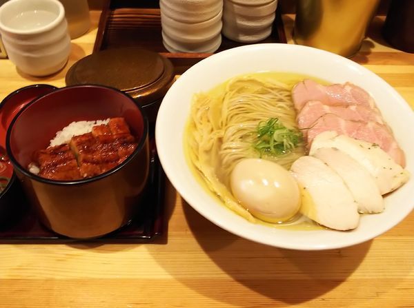 「塩そば＆ひつまぶしセット＋特製トッピング」@自家製麺 竜葵の写真