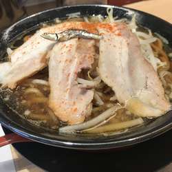煮干しラーメン 麺小 トッピング普通