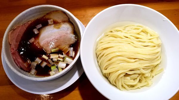 「昆布水つけ麺」@自家製中華そば 麺の虜の写真