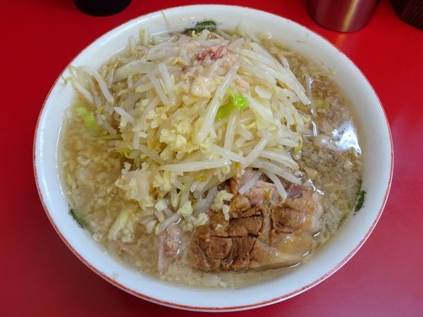 「小ラーメン（730円）ヤサイニンニクアブラ」@ラーメン二郎 京急川崎店の写真