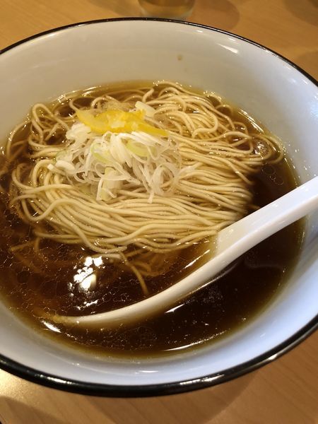 「かけそば 醤油」@らーめん いまるやの写真