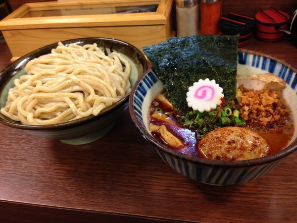 「辛絞り＋特製」@つけめん 三三㐂の写真