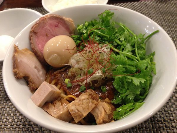 「特麻婆まぜそば」@らぁ麺 やまぐち 辣式の写真