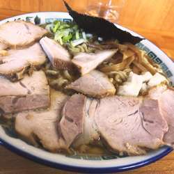 チャーシューメン大盛（身入り）