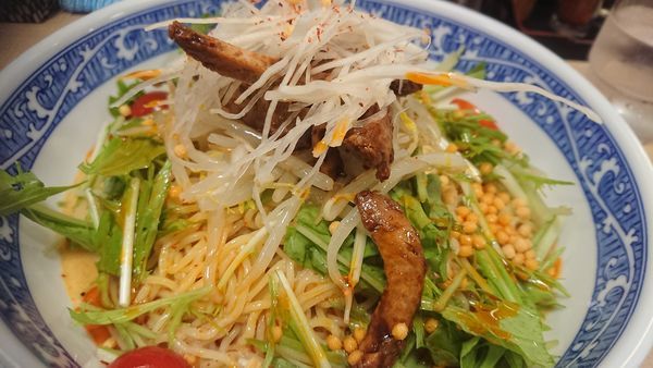 「冷やしゴマ辣麺（初夏限定、９５０円）＋大盛り」@与ろゐ屋の写真