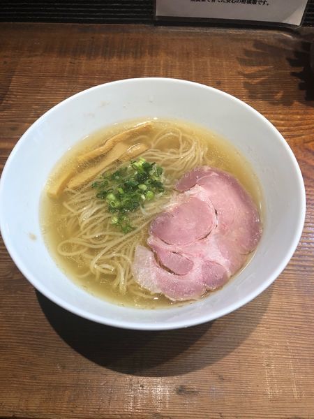 「しおらーめん」@町田汁場 しおらーめん 進化の写真