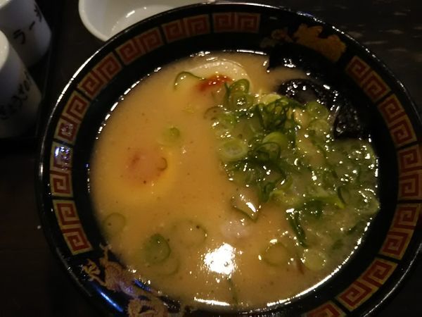 「あっさり豚骨半熟味玉子入り（¥680円）」@ららら らーめん 佐賀駅北口店の写真