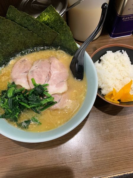 「チャーシューメン950円、ライス150円。」@千家 本店の写真