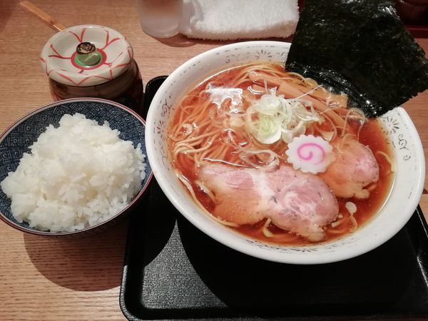 「中華そば+ライス」@中華そば 勝本の写真