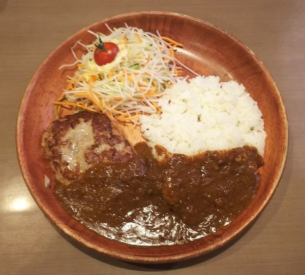 「カリーバーグディッシュ883円」@びっくりドンキー 山形嶋店の写真