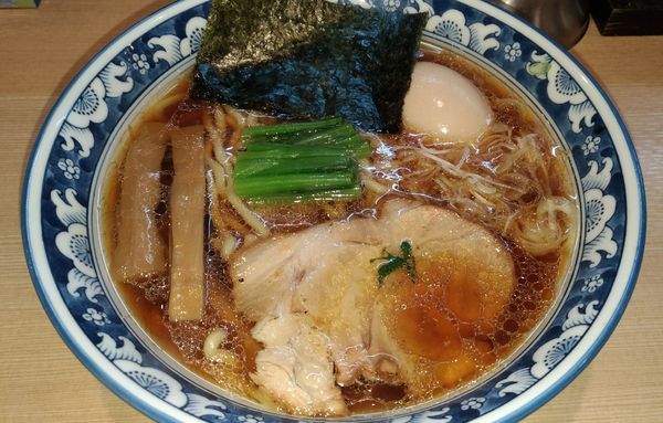「1号ラーメン＋味玉」@ラーメン 雷鳥の写真