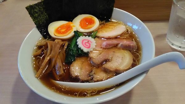 「特製中華そば　醤油」@中華ソバ ちゃるめの写真