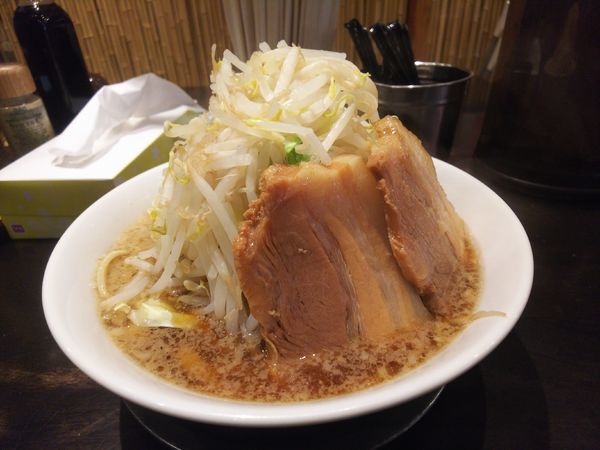 「ブタそば800円」@麺屋ダダダの写真