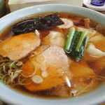 「ワンタンメン」@手打中華 やたべの写真