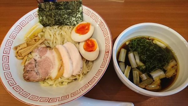 「味玉淡麗つけ麺(醤油)950円」@自家製手もみ麺 鈴ノ木の写真