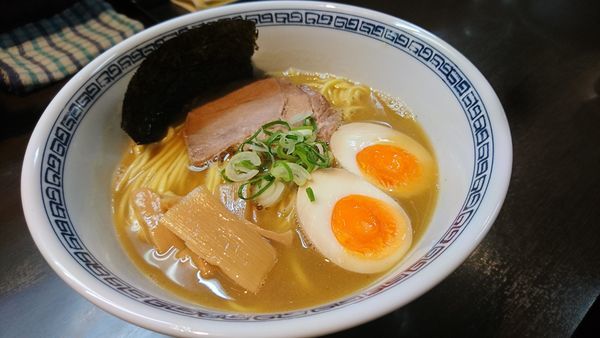 「味たまラーメン」@らーめん はやしの写真
