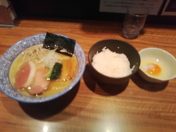 「鴨と煮干しの塩ラーメン」@ラーメン燈郎の写真