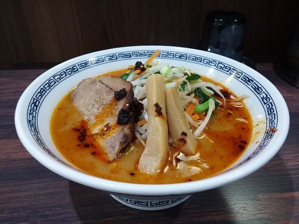 「辛味噌らーめん」@中華そば 新の写真