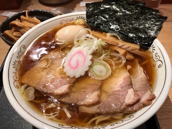 「特製中華そば」@中華そば 勝本の写真