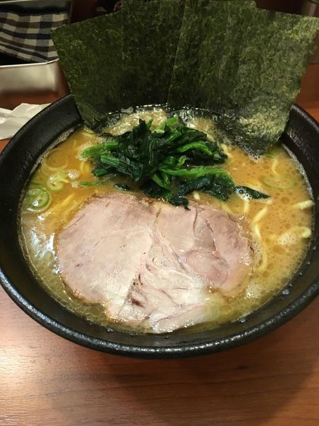 「大盛り（+150円)」@横浜家系らーめん りゅうの写真