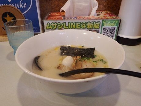 「ミニらーめん(とんこつ)」@麺や 新のすけの写真