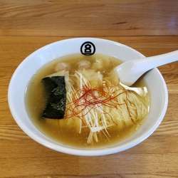 ワンタン鶏そば