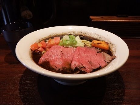 「らーめん」@牛骨らーめん 牛王の写真