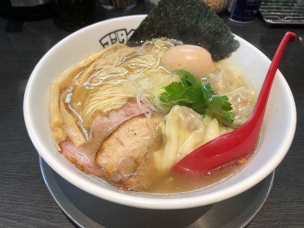 「塩ラーメン」@つけ麺 中華そば アンタイNOODLESの写真