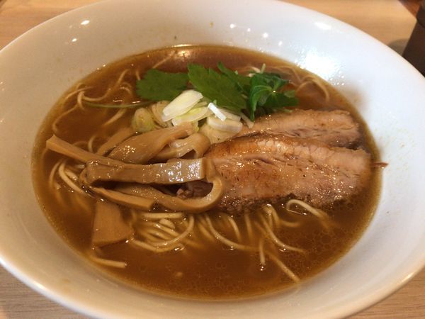 「赤城とりと燻し鯛兜のラーメン」@麺＆cafe Coi.Coi.の写真