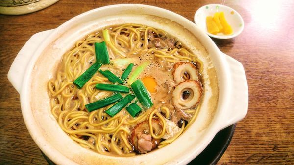 「鍋焼きラーメン(並)」@鍋焼きラーメン まゆみの店の写真