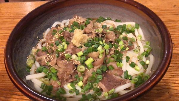 「肉ぶっかけ冷」@硯家 本店の写真