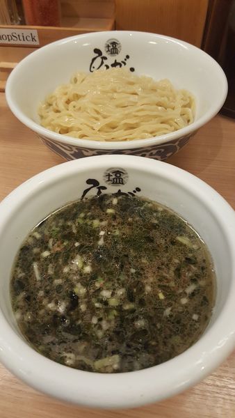 「塩つけ麺」@塩専門 ひるがお 東京駅店の写真