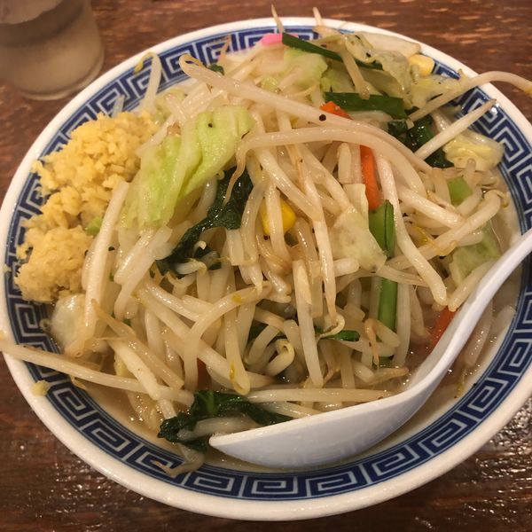 「タンメン」@トナリ 丸の内店の写真