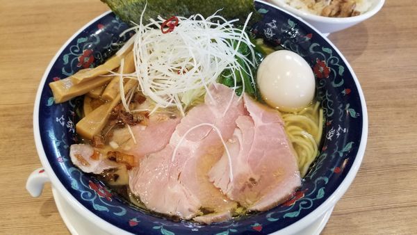 「特製金色の塩ラーメン　大盛」@凌駕 IDÉAの写真
