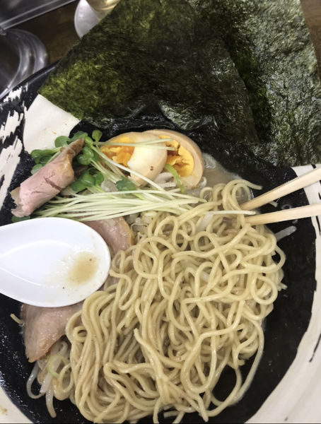 「よしすけそば大盛」@麺屋よしすけの写真