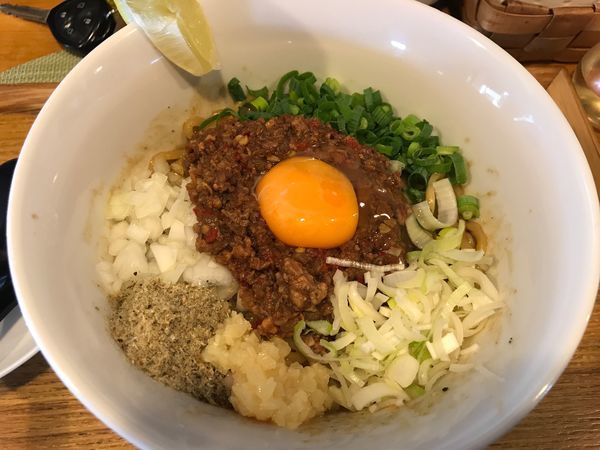 「スパイシーまぜそば」@中華蕎麦 はざまの写真