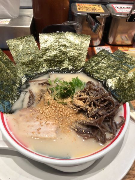 「ぼんしゃん760円キクラゲ、ノリ各100円替玉硬麺150円」@九州じゃんがら 日本橋店の写真