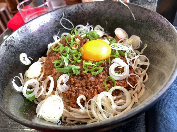 「汁無し辛坦々」@ala 麓屋の写真