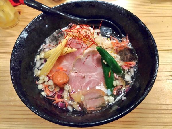 「6月限定 つったいら～めん」@麺恋 まうろあの写真