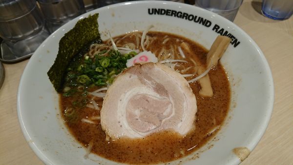 「ラーメン 780円」@UNDERGROUND RAMEN 頑者 コクーンシティさいたま新都心店の写真