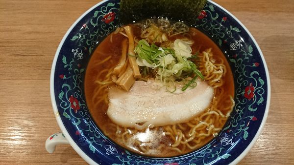 「煮干醤油ラーメン 780円」@凌駕 IDÉAの写真