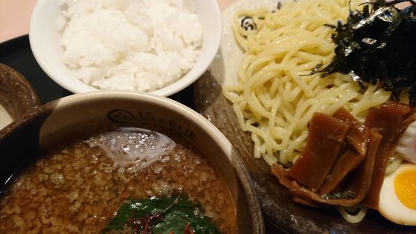 「つけ麺 バリ黒」@らーめん岡崎 鶴ヶ島店の写真